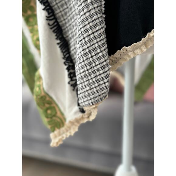 NWT Handmade  and Upcycled San Francisco Cable Car Poncho One Size 1-2 DAY SHIP - Picture 2 of 7